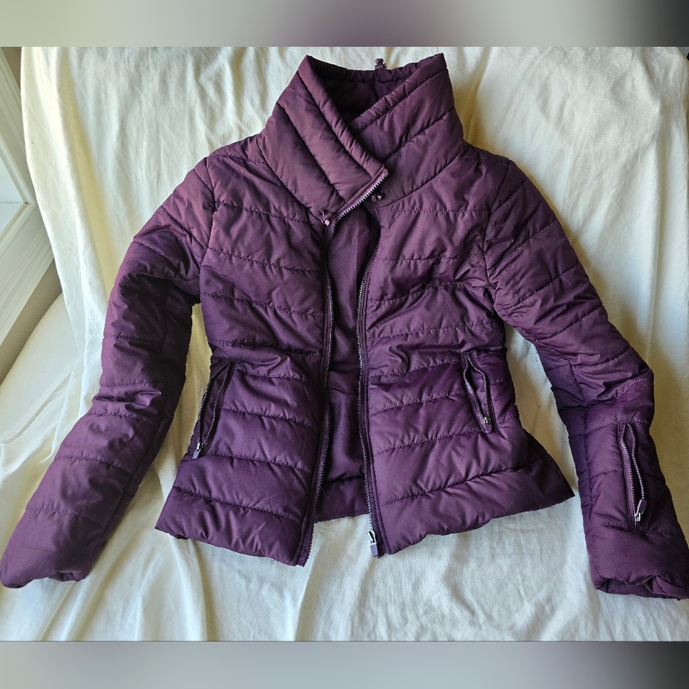 JustFab XS Light Puffer Jacket in Dark Purple